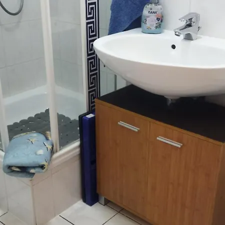 Monteurwohnung Masa 2 Betten